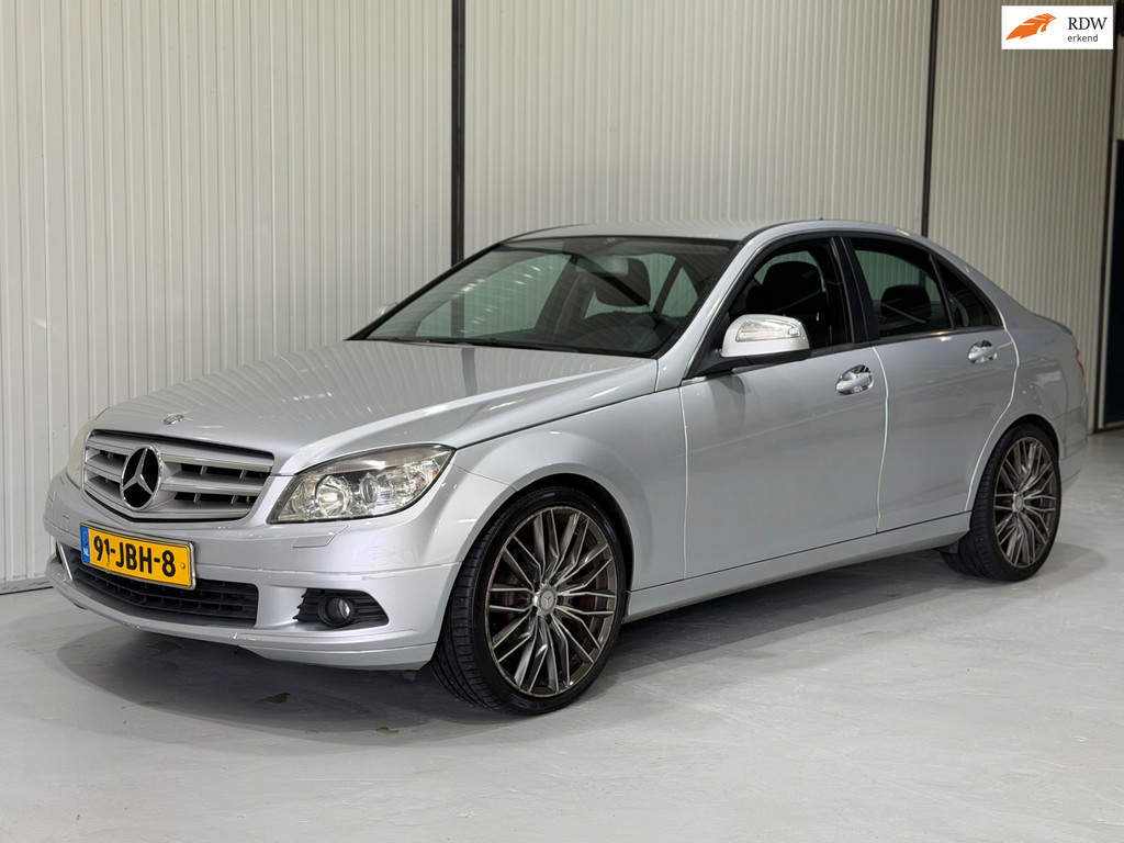 Mercedes-Benz C-Klasse 180 K Elegance AUTOMAAT - NETTE STAAT- NAVI - TREKHAAK - LM VELGEN! 52624573-0.jpg | Autocentrum Klundert
