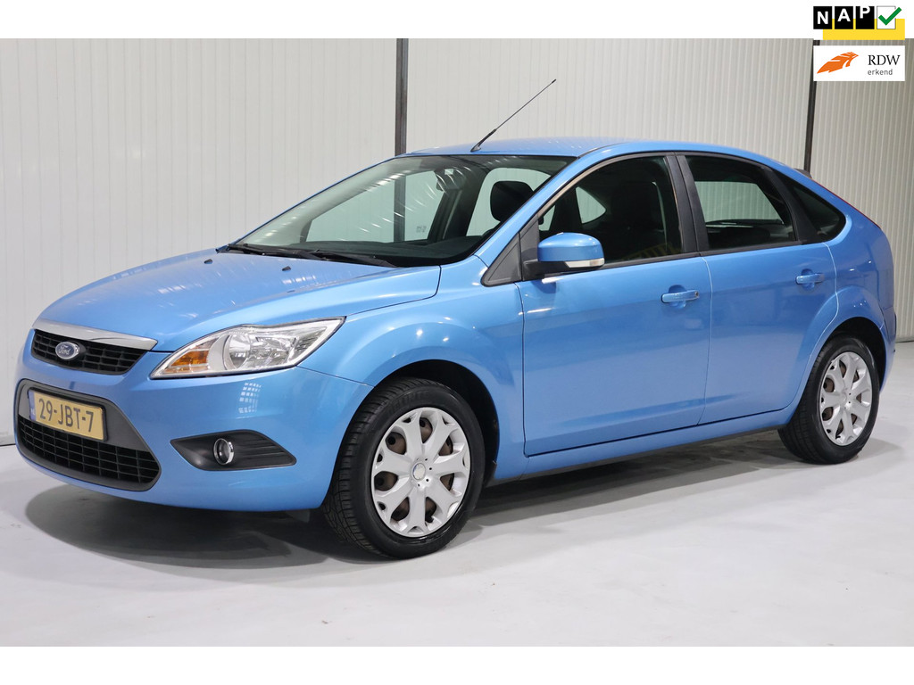 Ford Focus 1.6 Trend AIRCO - TREKHAAK - NWE APK! 57324707-0.jpg | Autocentrum Klundert