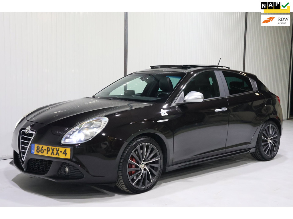 Alfa Romeo Giulietta 1.7 TBi Quadrifoglio Verde NETTE STAAT - PANO - CLIMA! kopen in Klundert