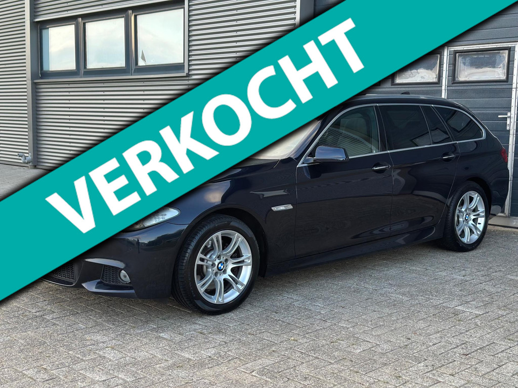BMW 5 Serie Touring 528i COMPLEET M PAKKET - PANO - NWE APK!! 47493646-0.jpg | Autocentrum Klundert