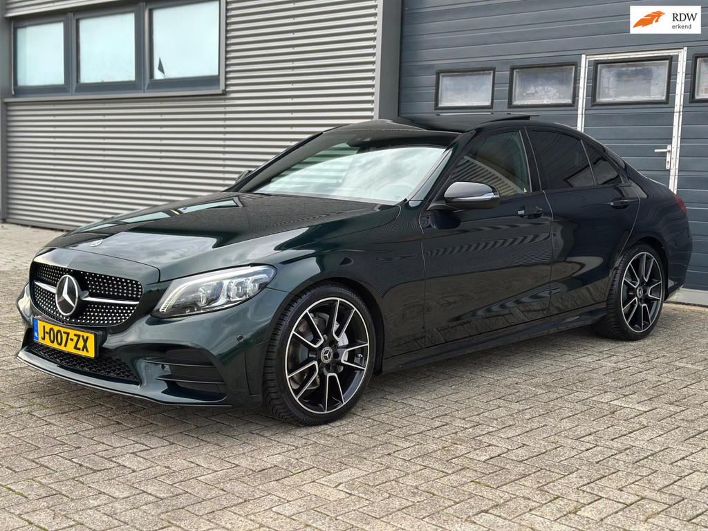 Mercedes-Benz C-Klasse 200 Premium Plus - AMG - PANO - TREKHAAK - ZEER NETTE STAAT. 49149360-0.jpg | Autocentrum Klundert