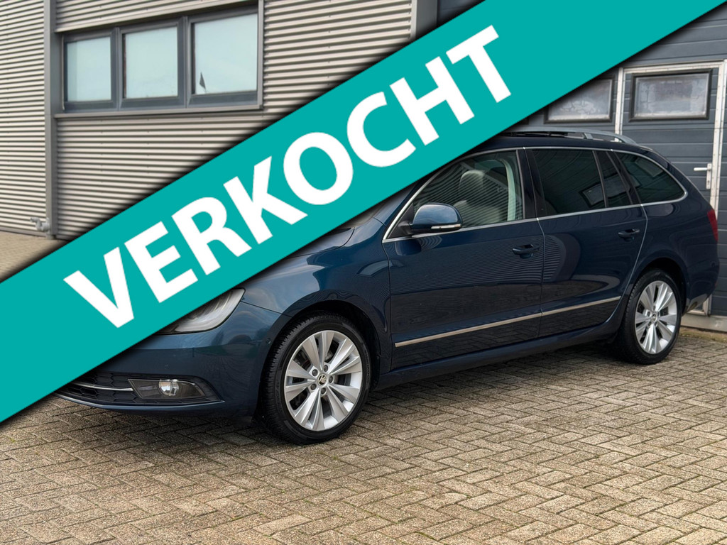 Škoda Superb Combi 2.0 TDI Ambition NAVI - CLIMA - PANO - TREKHAAK - LED! 50613357-0.jpg | Autocentrum Klundert
