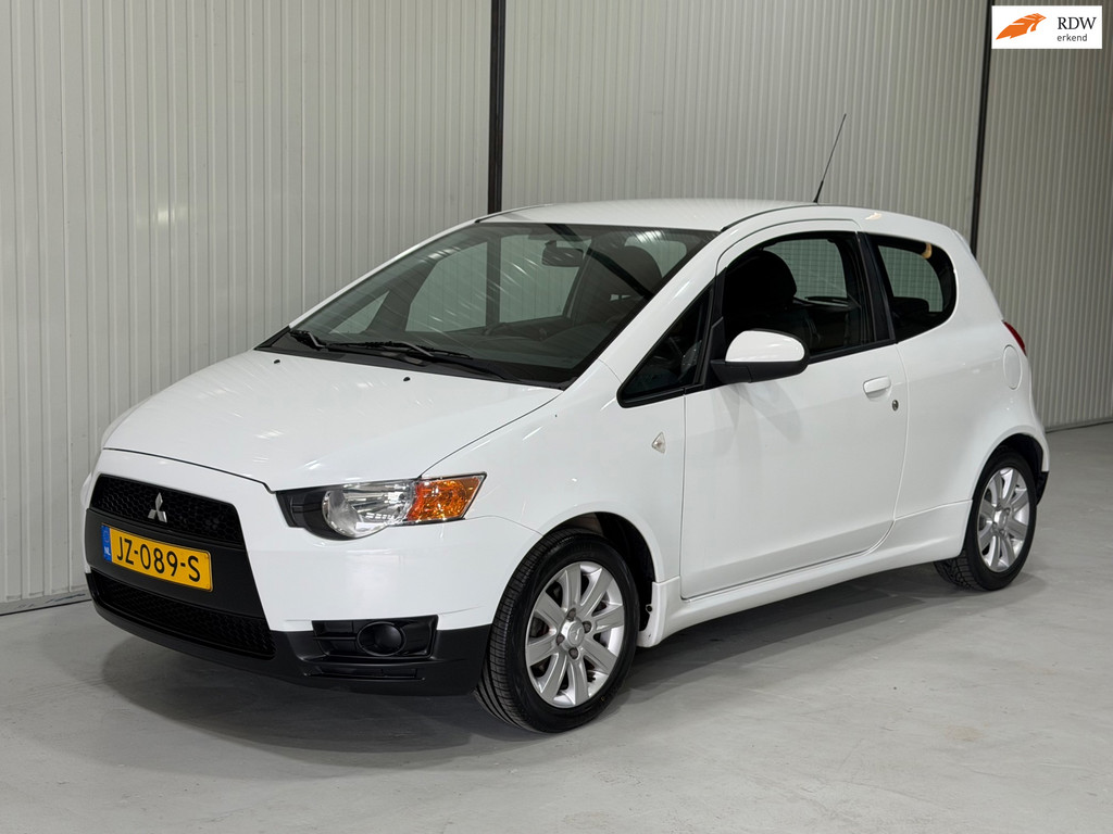 Mitsubishi Colt 1.3 Edition Two NWE APK - ARICO - TREKHAAK - LM VELGEN - NETTE STAAT! 54314435-0.jpg | Autocentrum Klundert